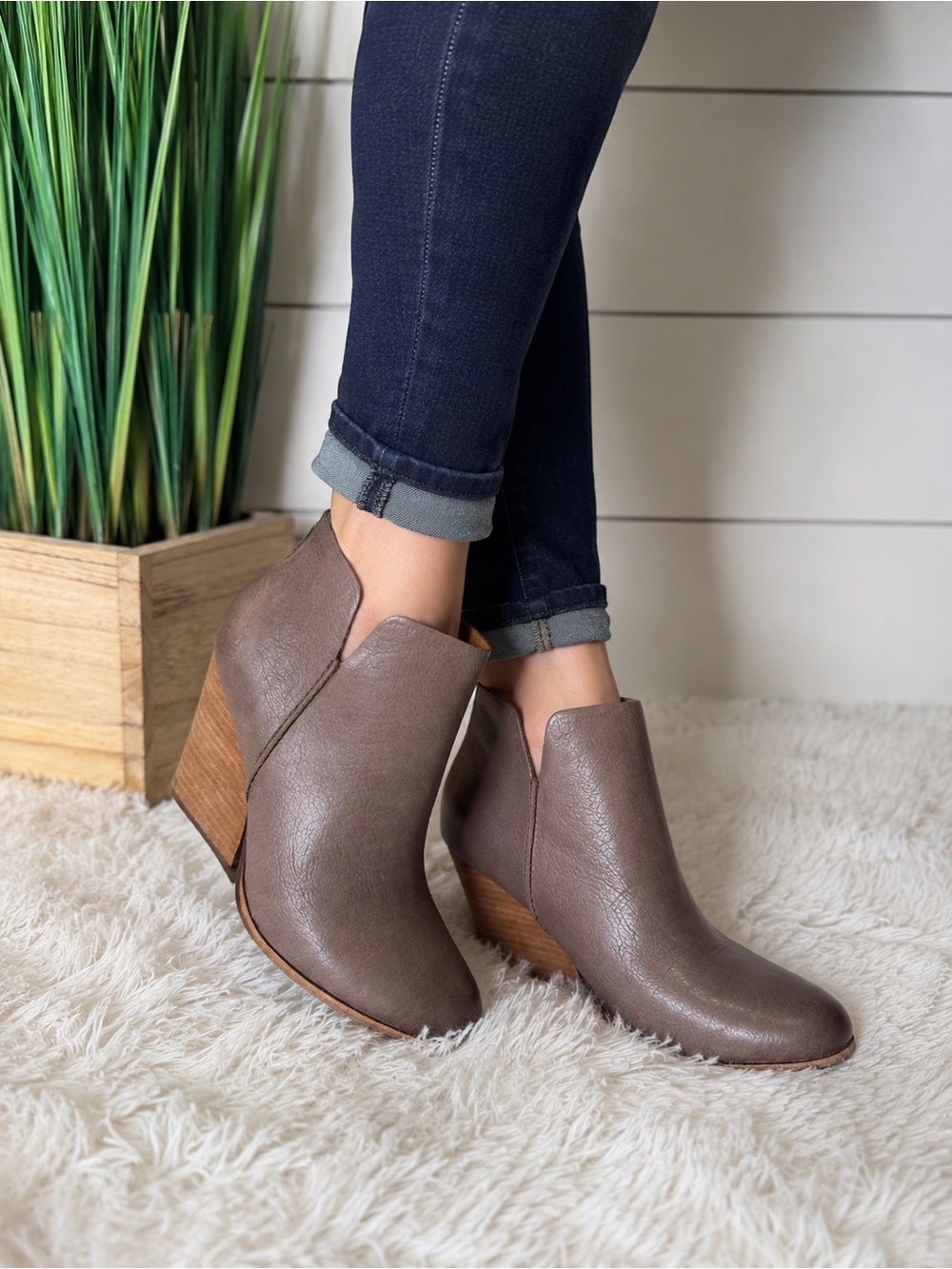 Kork Ease Chandra Distressed Leather Chunky Wedge Booties Slate Grey Size 9M